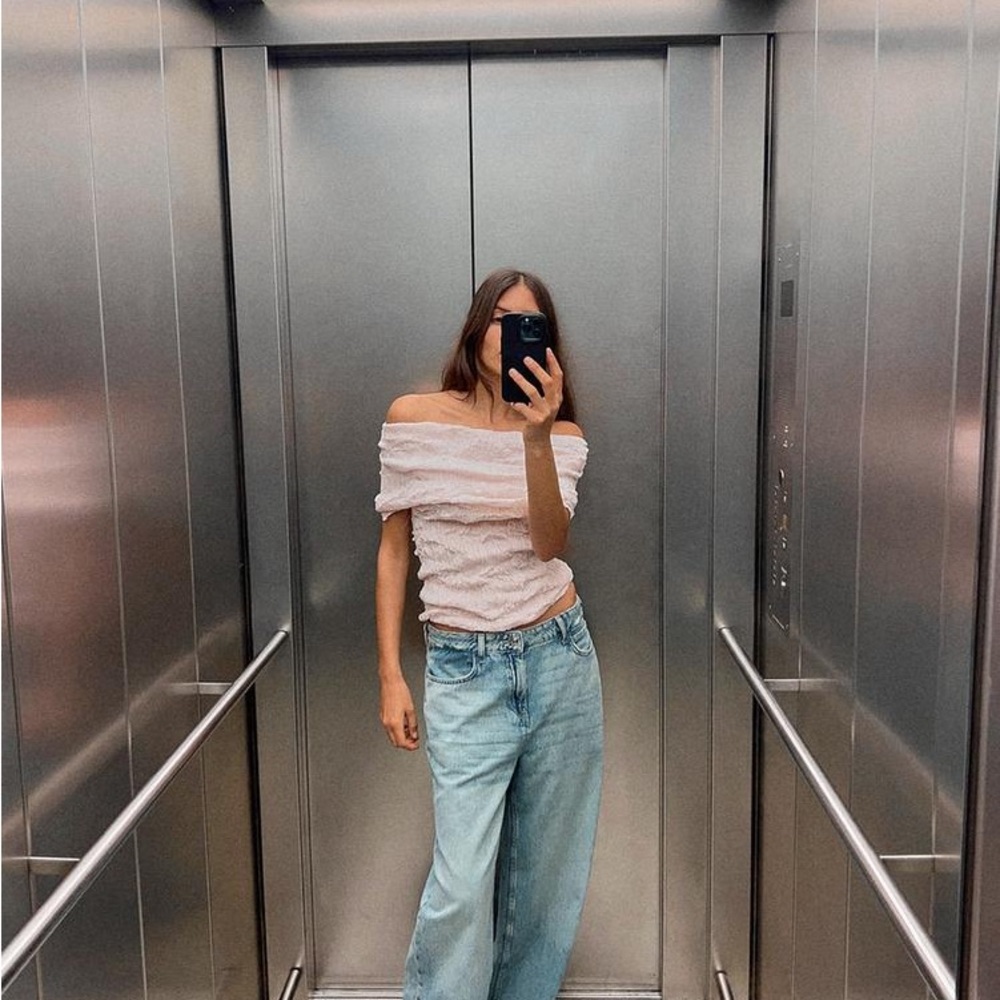 Off the shoulder Zara Top
